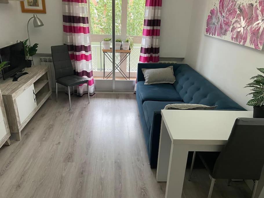 Apartamento Ciudad Lineal Reciente Reforma Lägenhet Madrid Exteriör bild